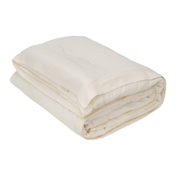 Одеяло "Страйп-Сатин" Св.бежевый